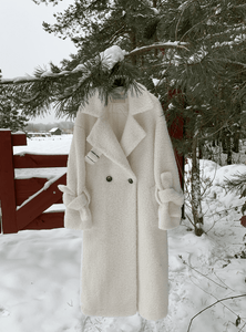 women's white teddy winter coat