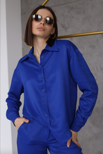 Natural silk navy blue shirt