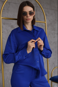 Natural silk navy blue shirt